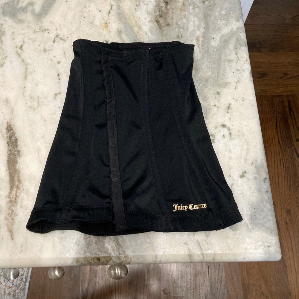 Juicy Couture Black Waist Trainer S